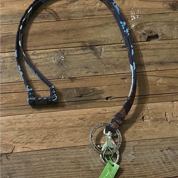 Vera Bradley lanyard Blue and Brown NWT - Picture 2 of 7